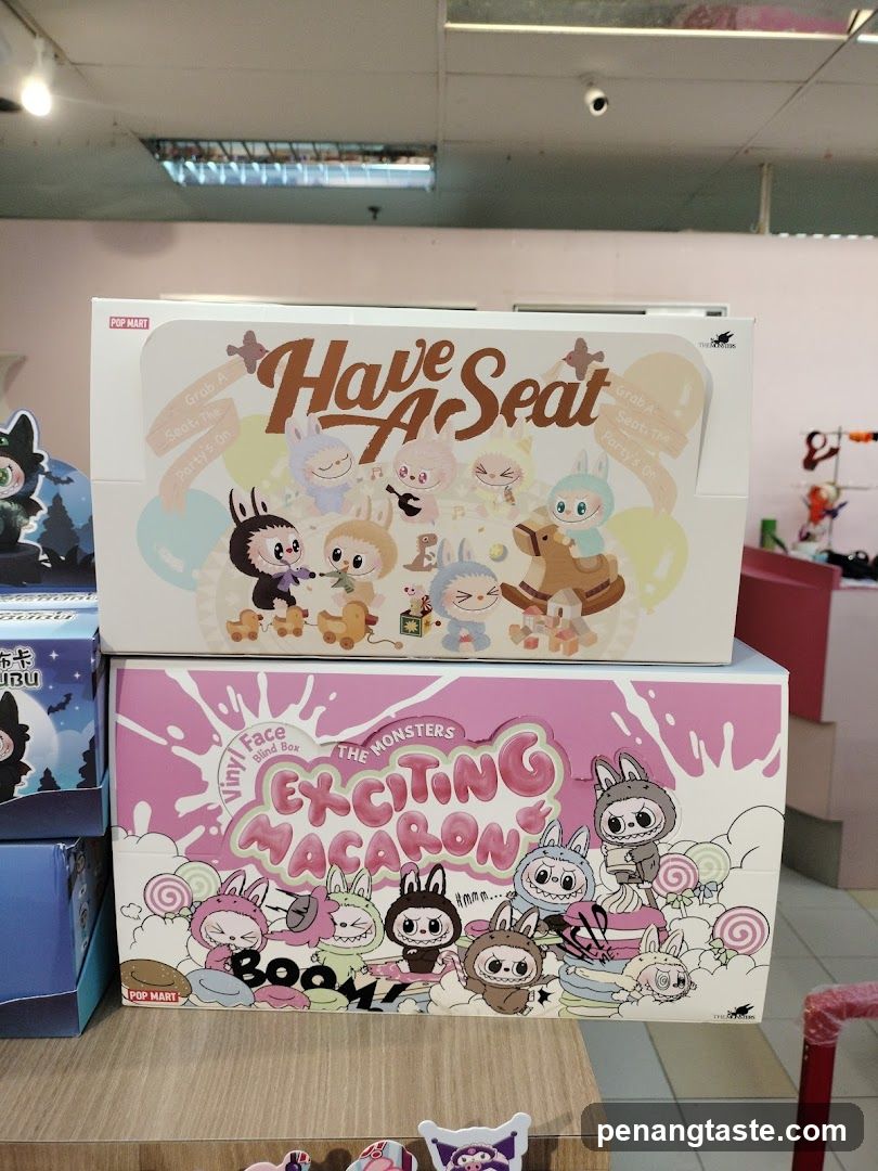 Pop Mart Blind Boxes Display