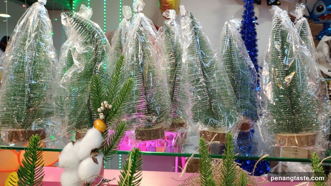 Christmas Tree Display