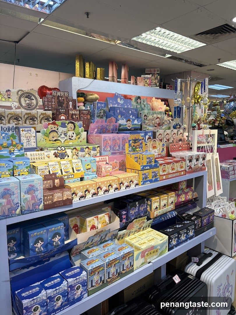 Toy and Merchandise Display Shelf