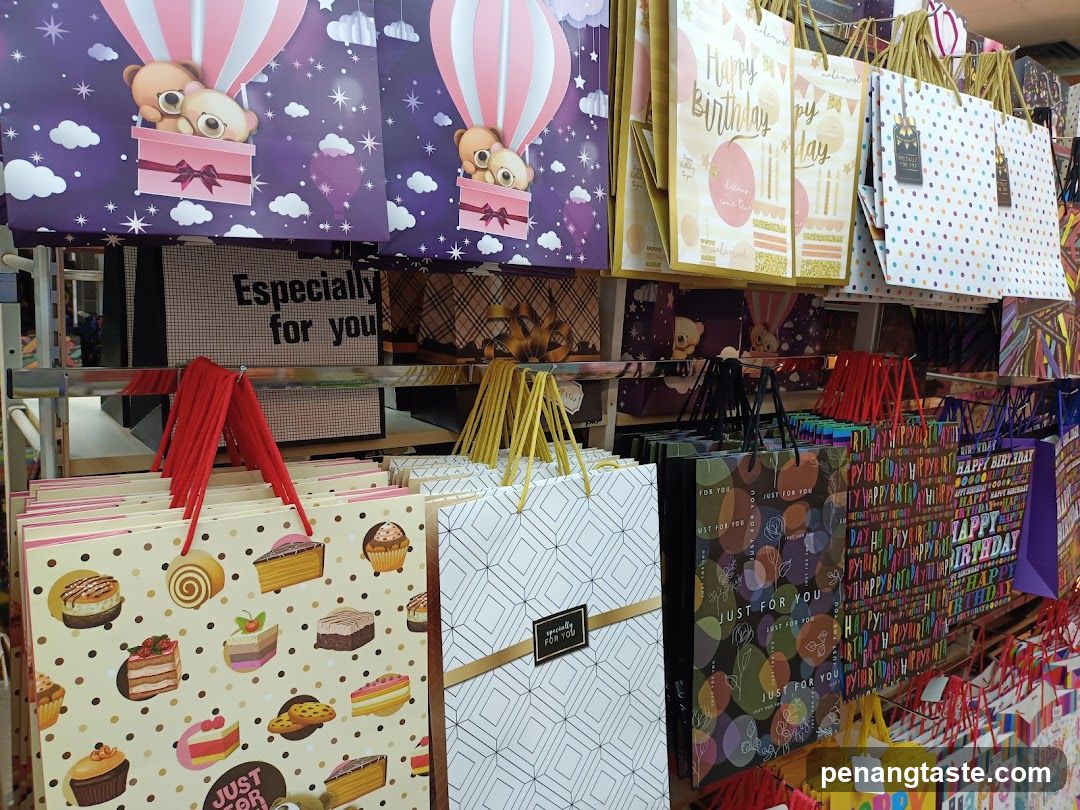 Gift Bags Display