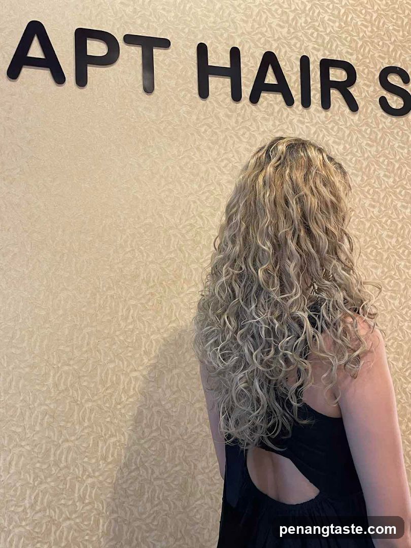 Apt Hair Salon Interior