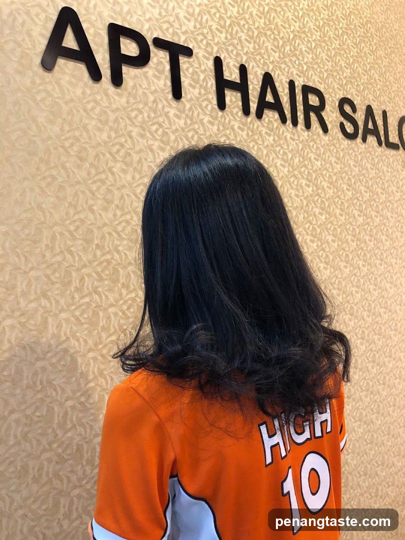 Hair Salon Interior Shot