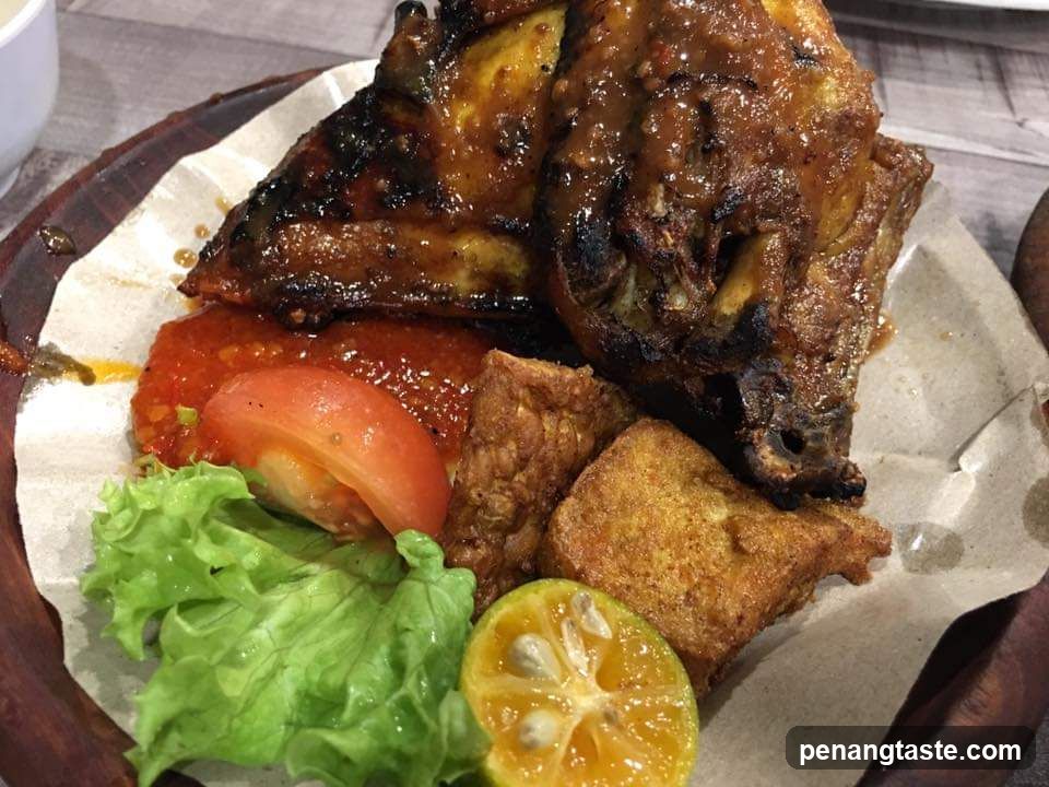 Grilled Chicken with Side Dishes