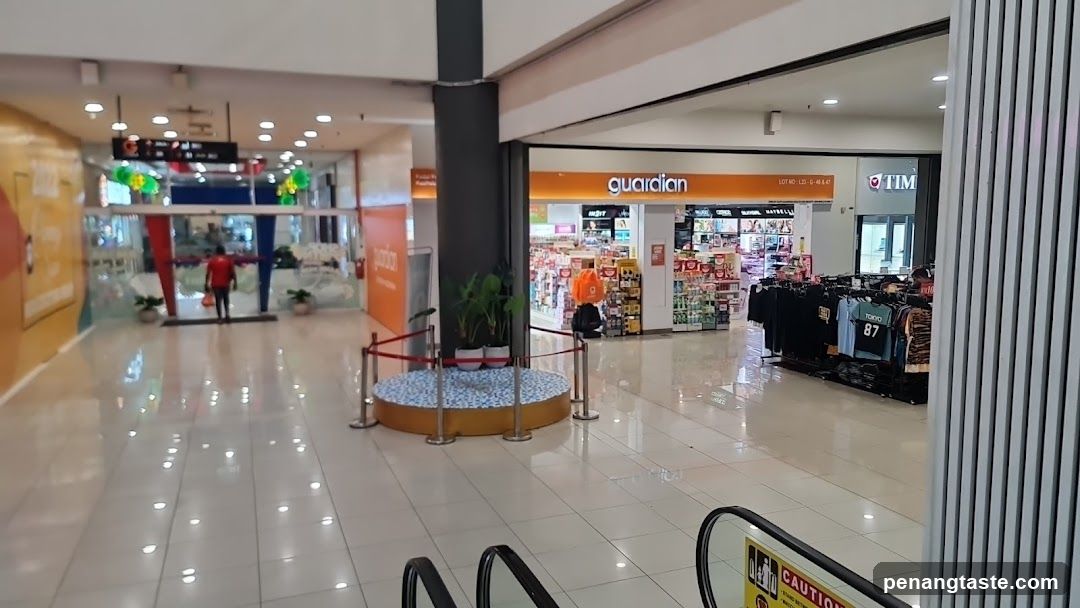 Shopping Mall Interior View