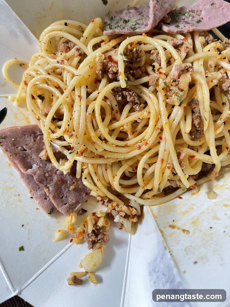 Spaghetti with Meat and Ham