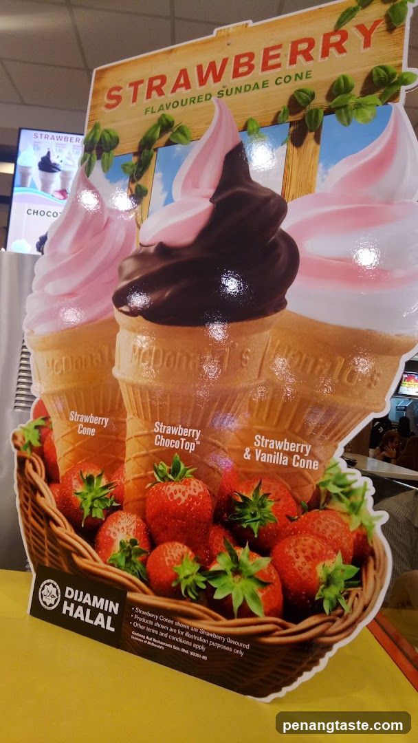 Strawberry Sundae Cone Display