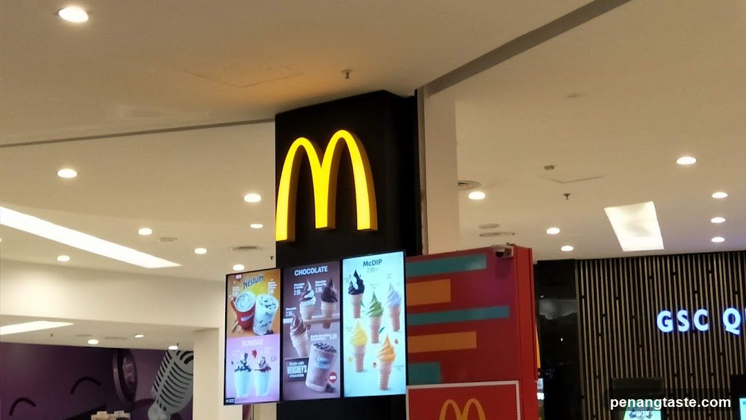 McDonald's Interior Display