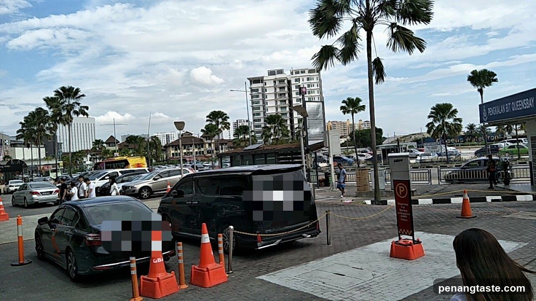 Street Scene with Vehicles and Palm Trees