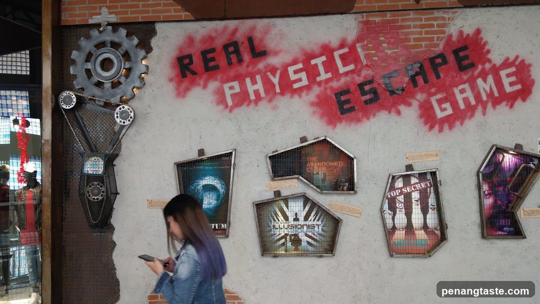 Real Physical Escape Game