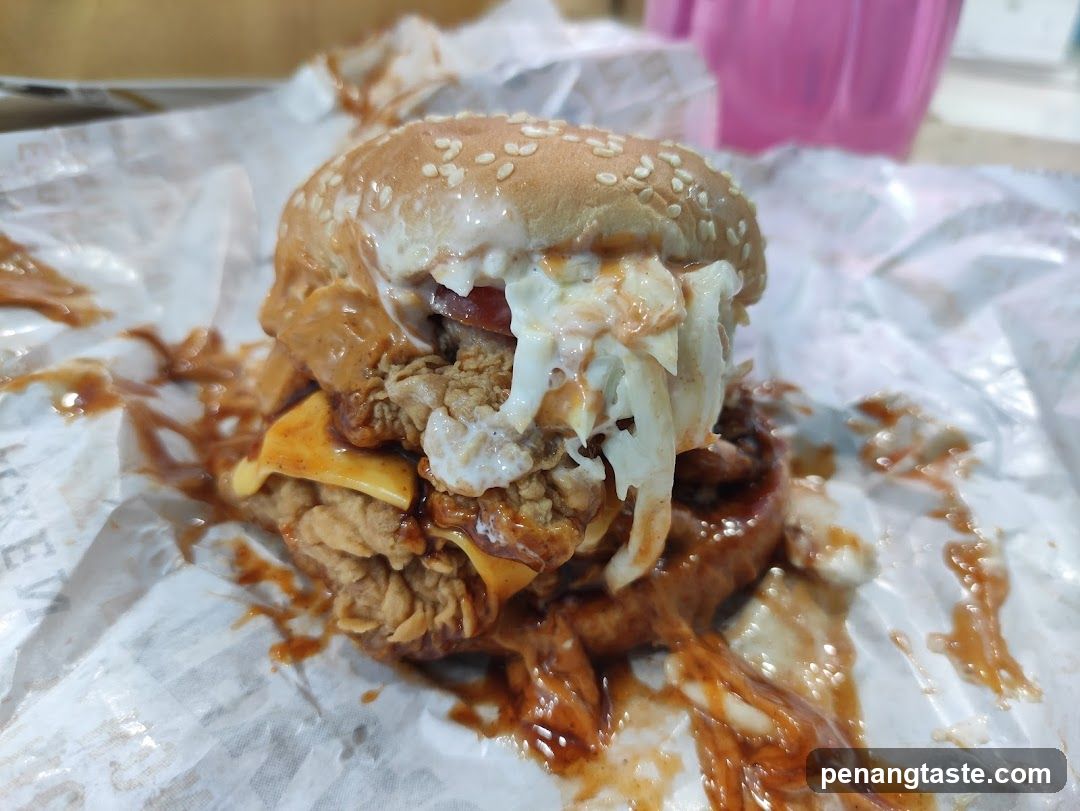 Fried Chicken Burger with Sauces