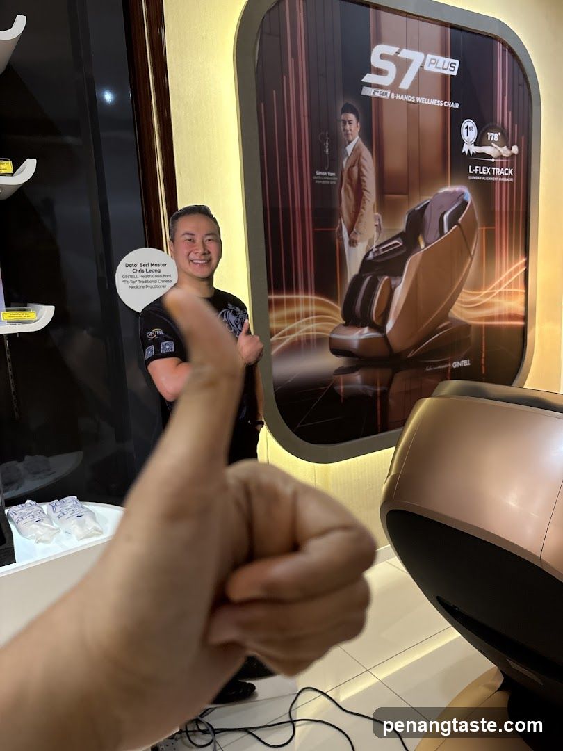 S7 Plus Wellness Chair Display