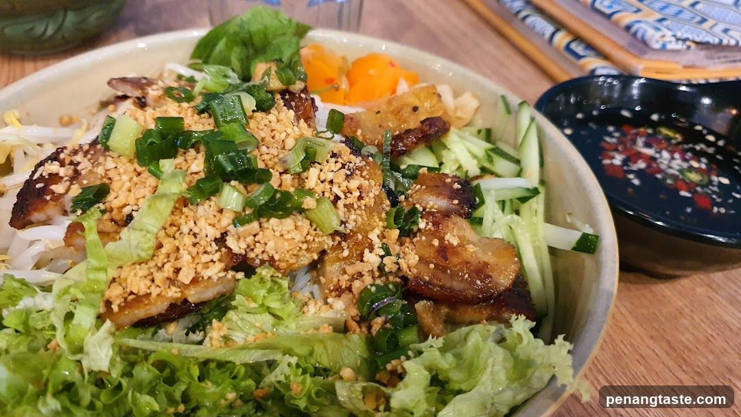 Bowl of Noodles with Toppings
