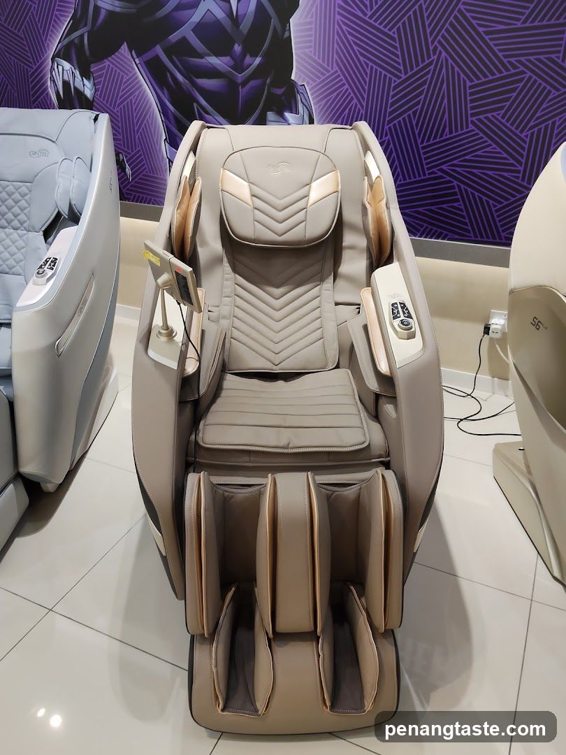 Massage Chair Display