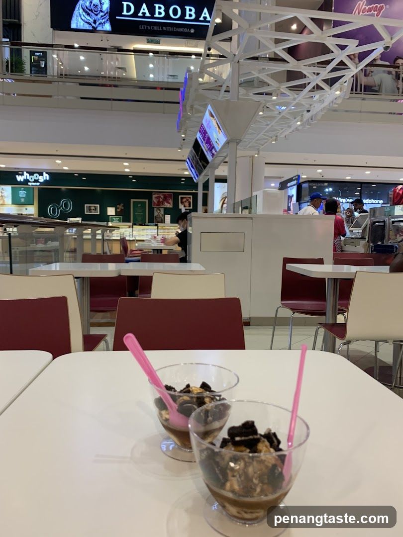 Dessert in mall food court