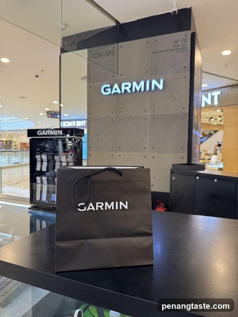 Garmin Store Interior