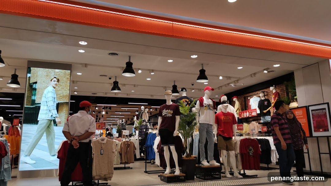 Fashion Store Interior