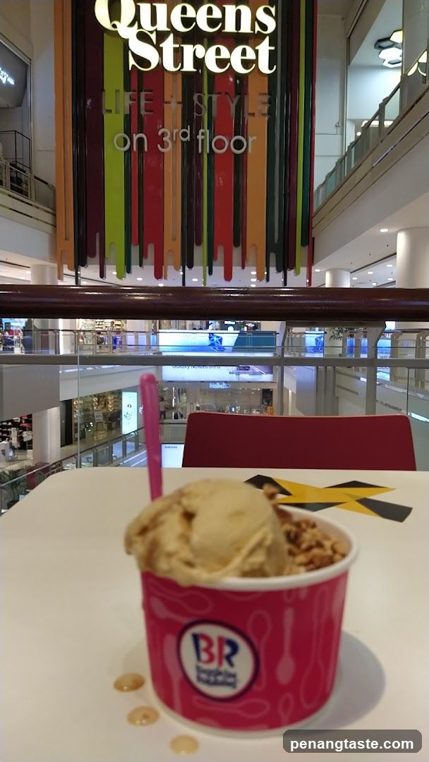 Baskin Robbins Ice Cream in Mall