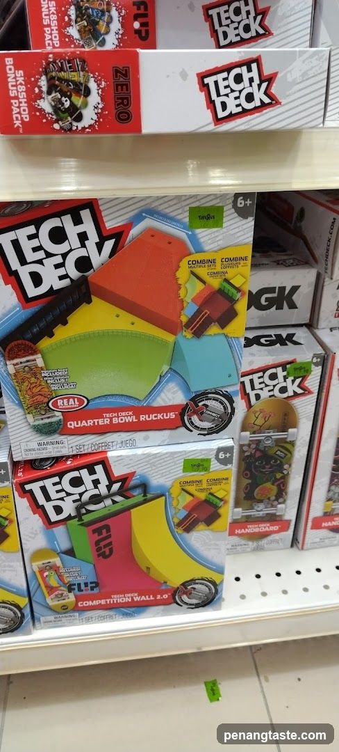 Tech Deck Skateboard Toys Display