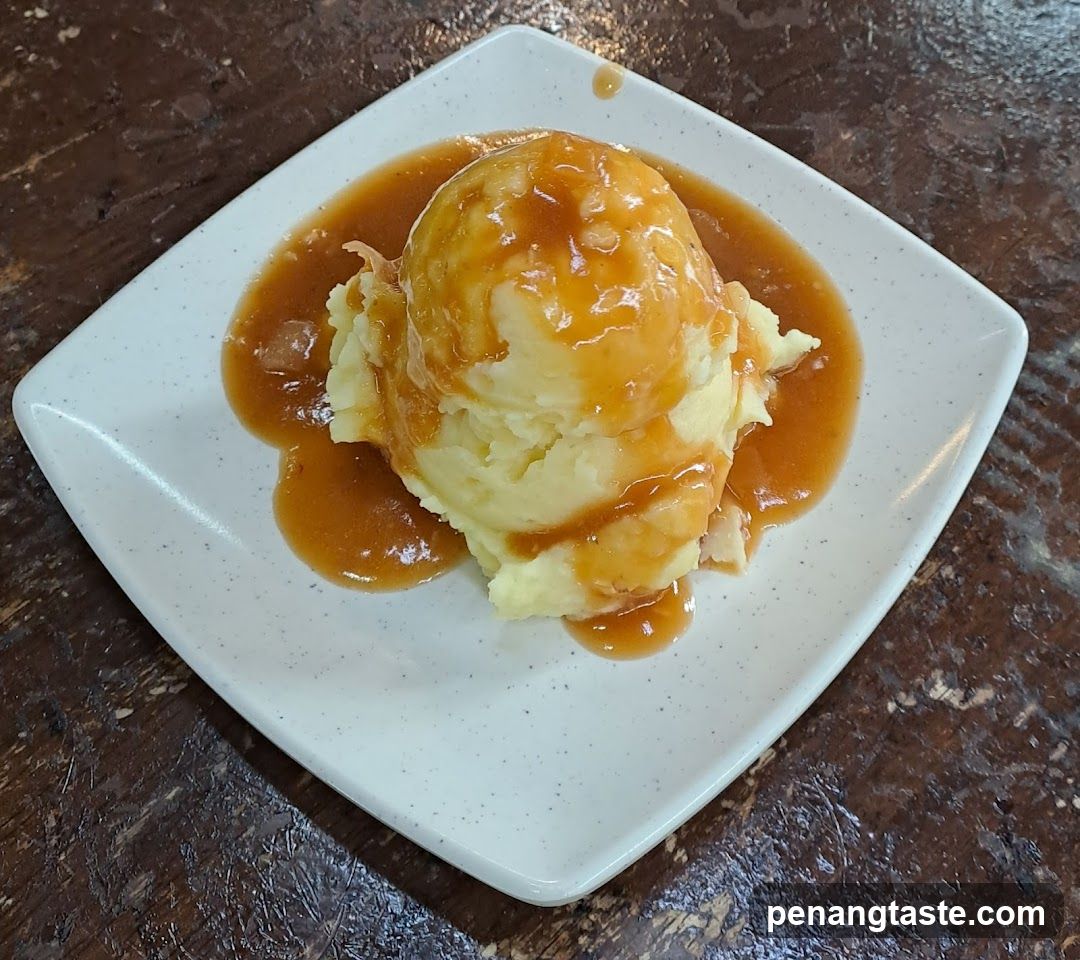 Caramel Sauce Mashed Potatoes with Ice Cream