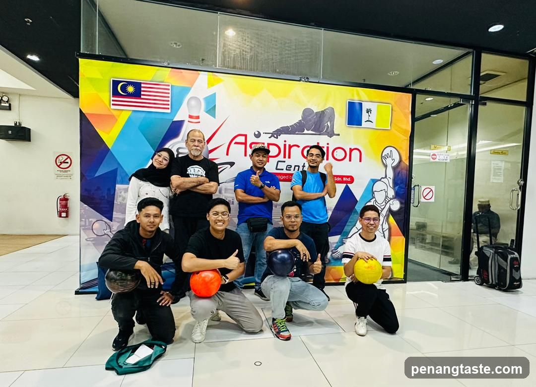 Group photo at Aspiration Centre