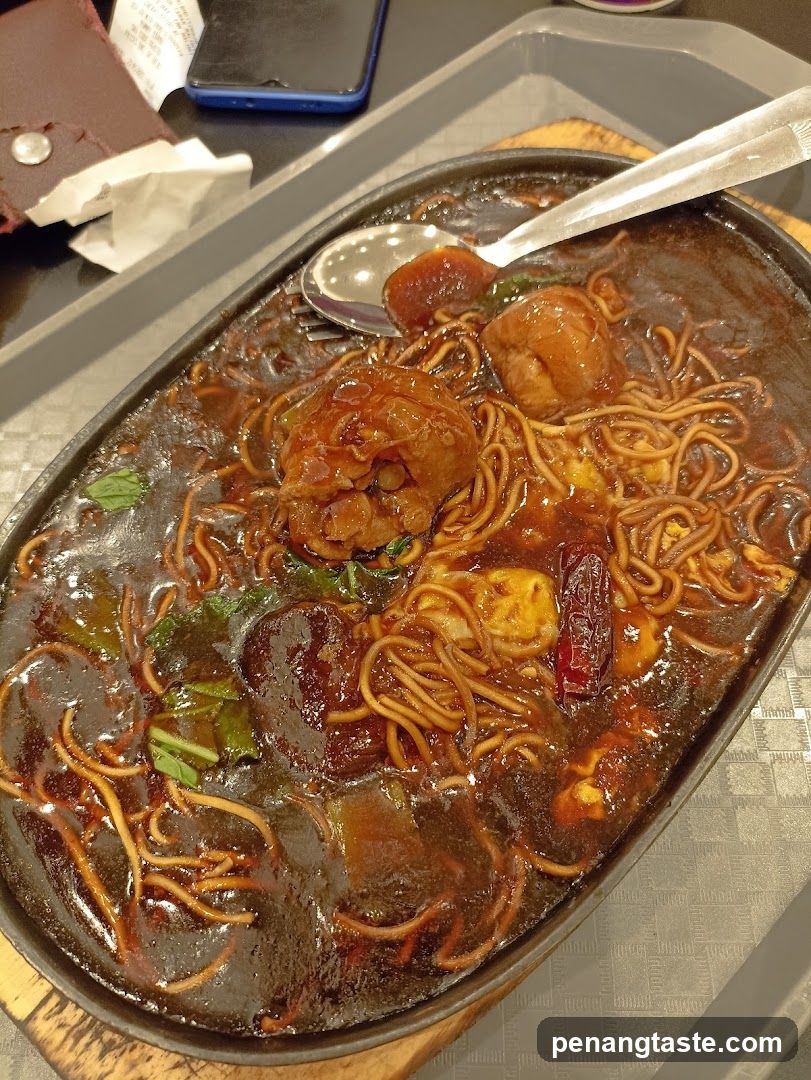 Sizzling Noodle Dish