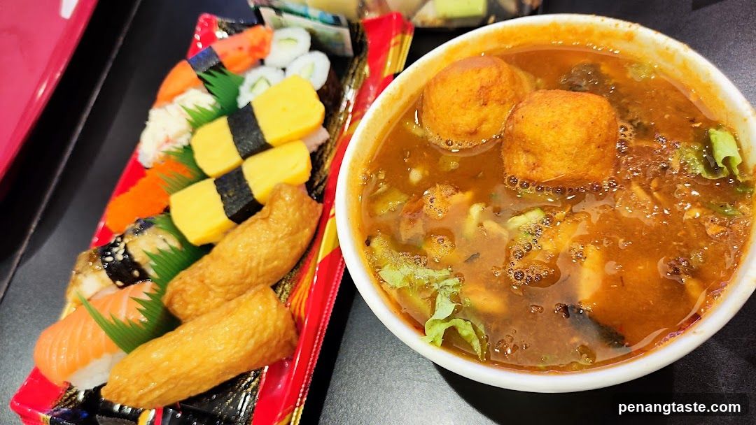 Sushi and Curry Bowl Meal