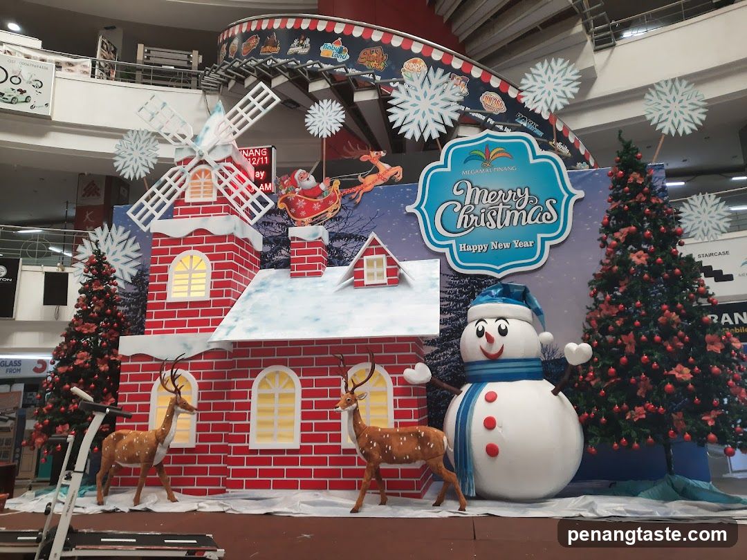 Christmas Display in Mall
