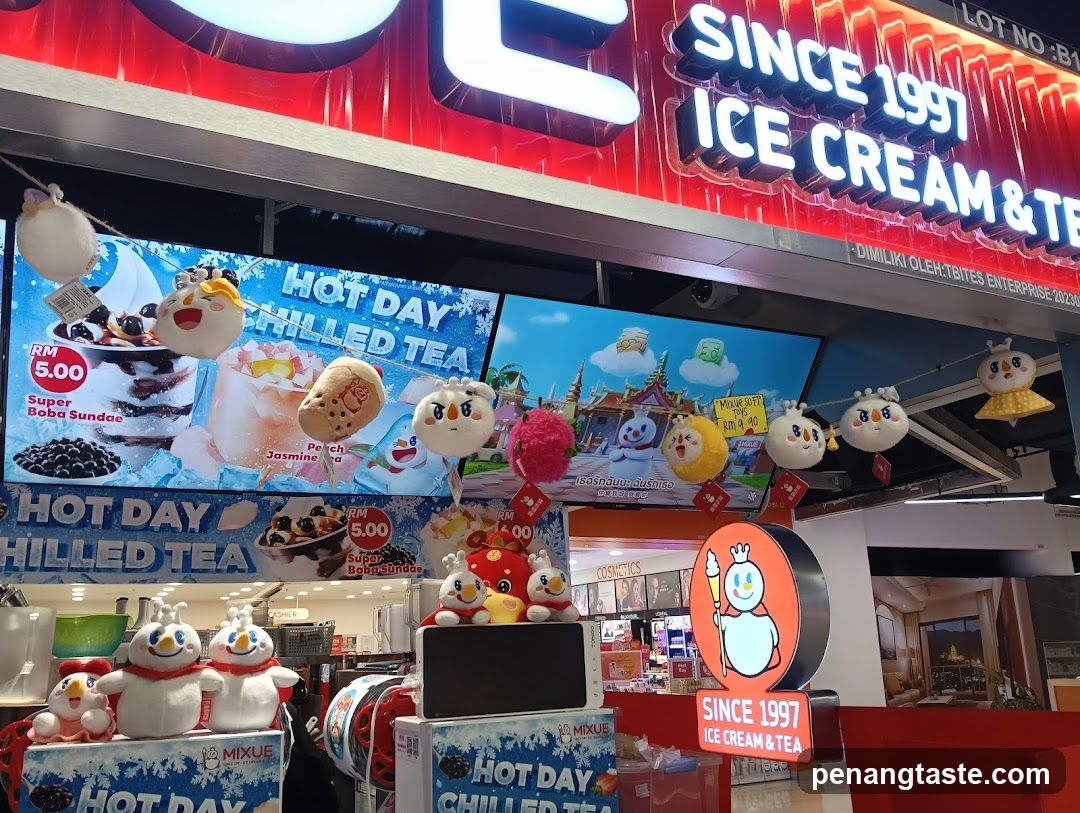 Ice Cream & Tea Shop Interior Display