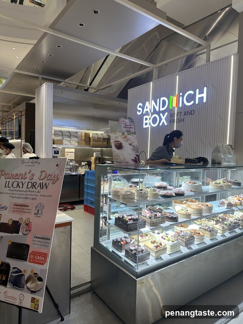 Sandwich Box Store Interior