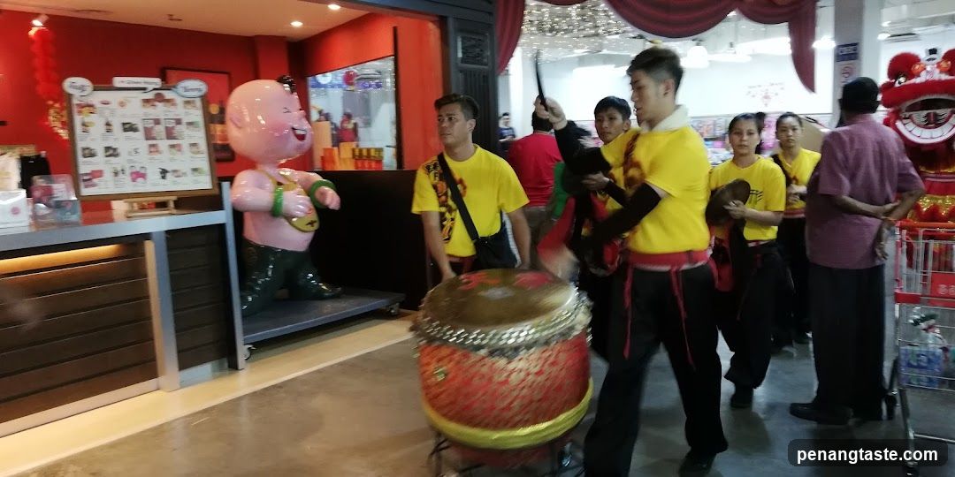 Chinese New Year Performance at Store Entrance
