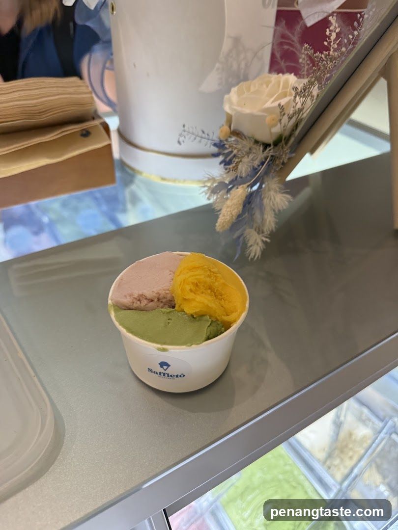 Gelato Cup Display