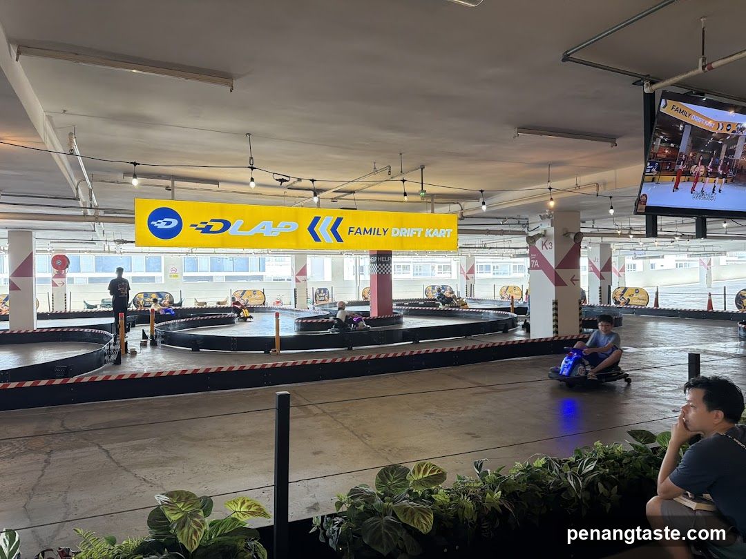 Family Drift Kart Track Interior