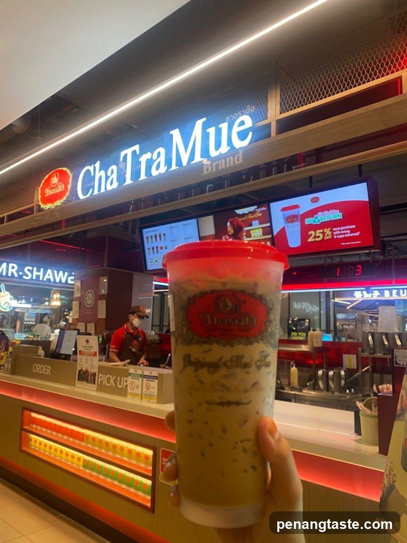 ChaTraMue Brand Drink Shop Interior