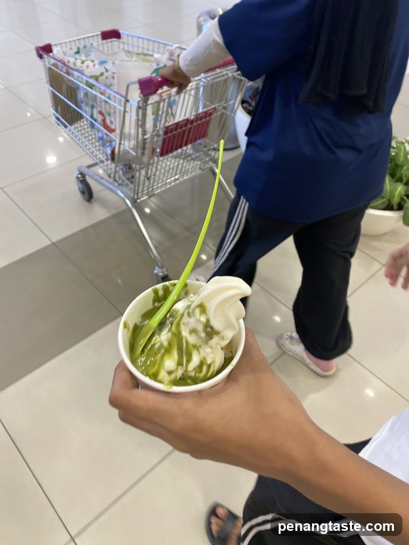 Matcha and Vanilla Ice Cream in Cup