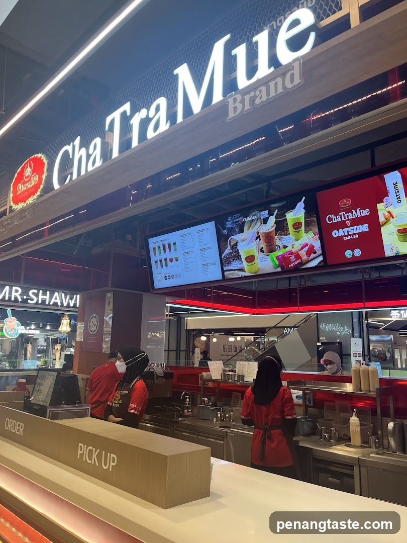 ChaTraMue Brand Store Interior