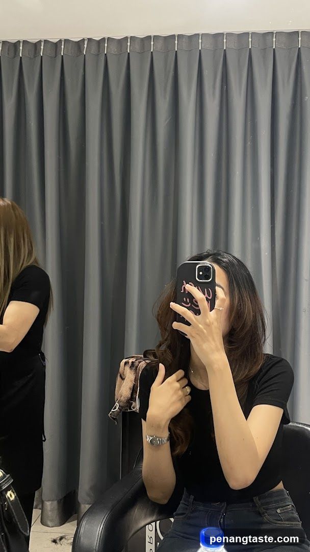 Hair Salon Interior Mirror Selfie