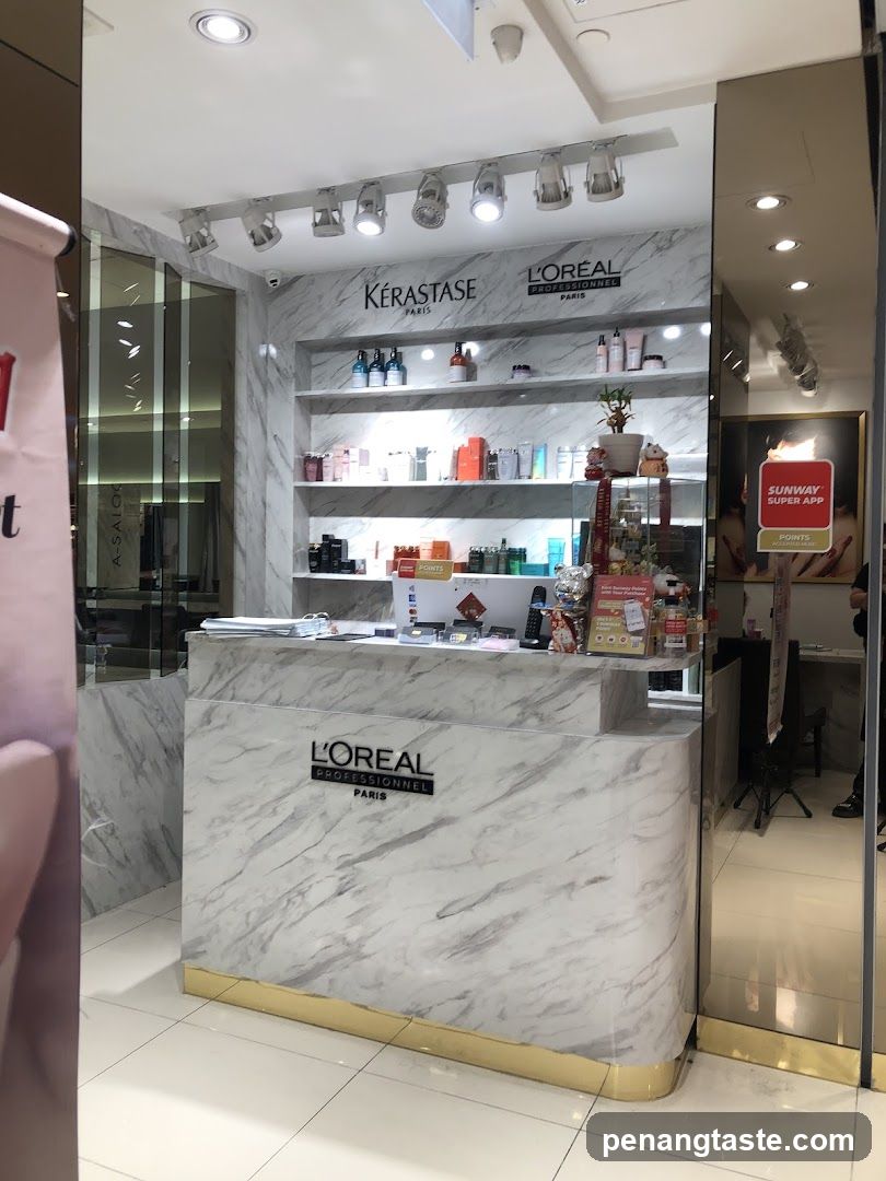 L'Oréal Pro Salon Interior