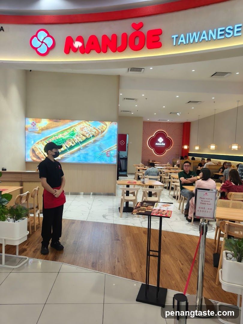 Manjoe Taiwanese Restaurant Interior