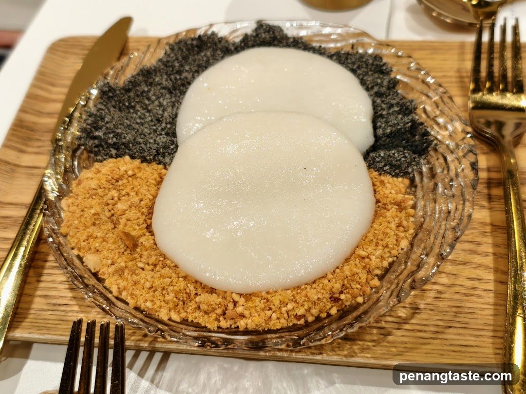 Dessert with Cream and Crumbs