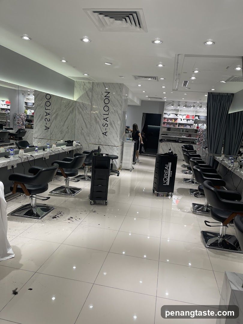 A-SALON Interior View