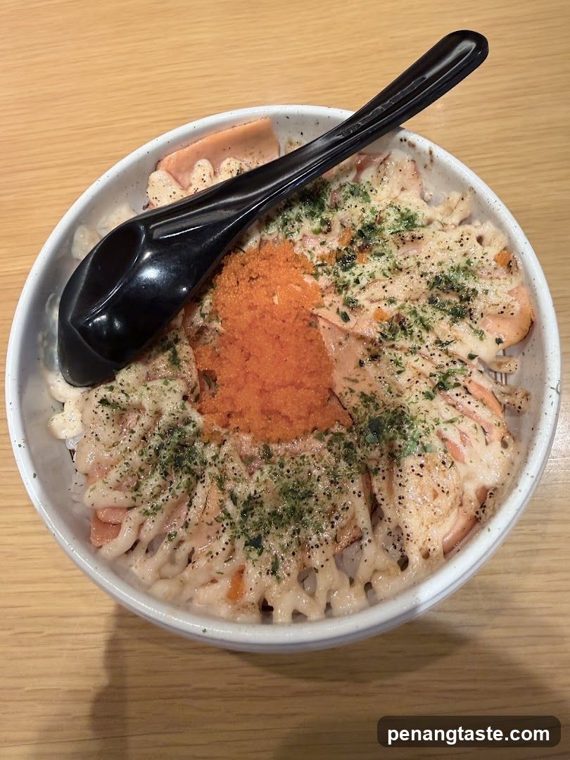Creamy Pasta Bowl with Toppings