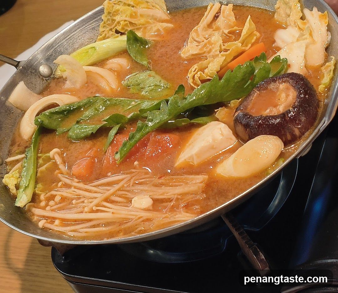 Hot Pot with Vegetables and Mushrooms