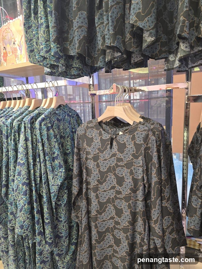 Clothing Display Rack