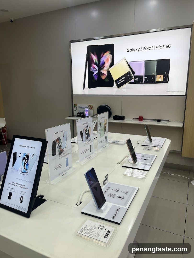 Samsung Galaxy Store Display