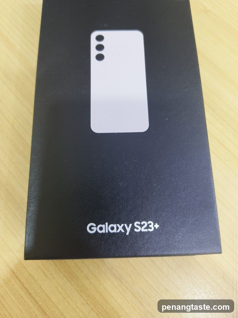 Galaxy S23+ Box
