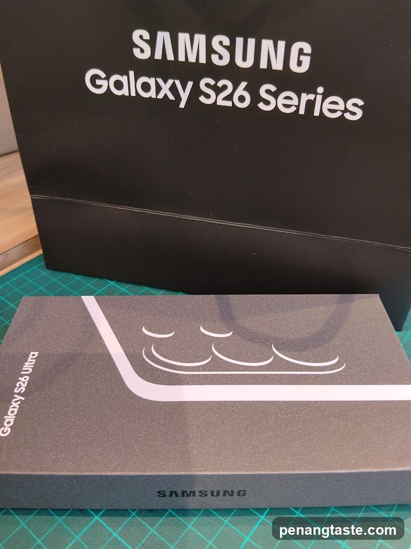 Samsung Galaxy S26 Series Box
