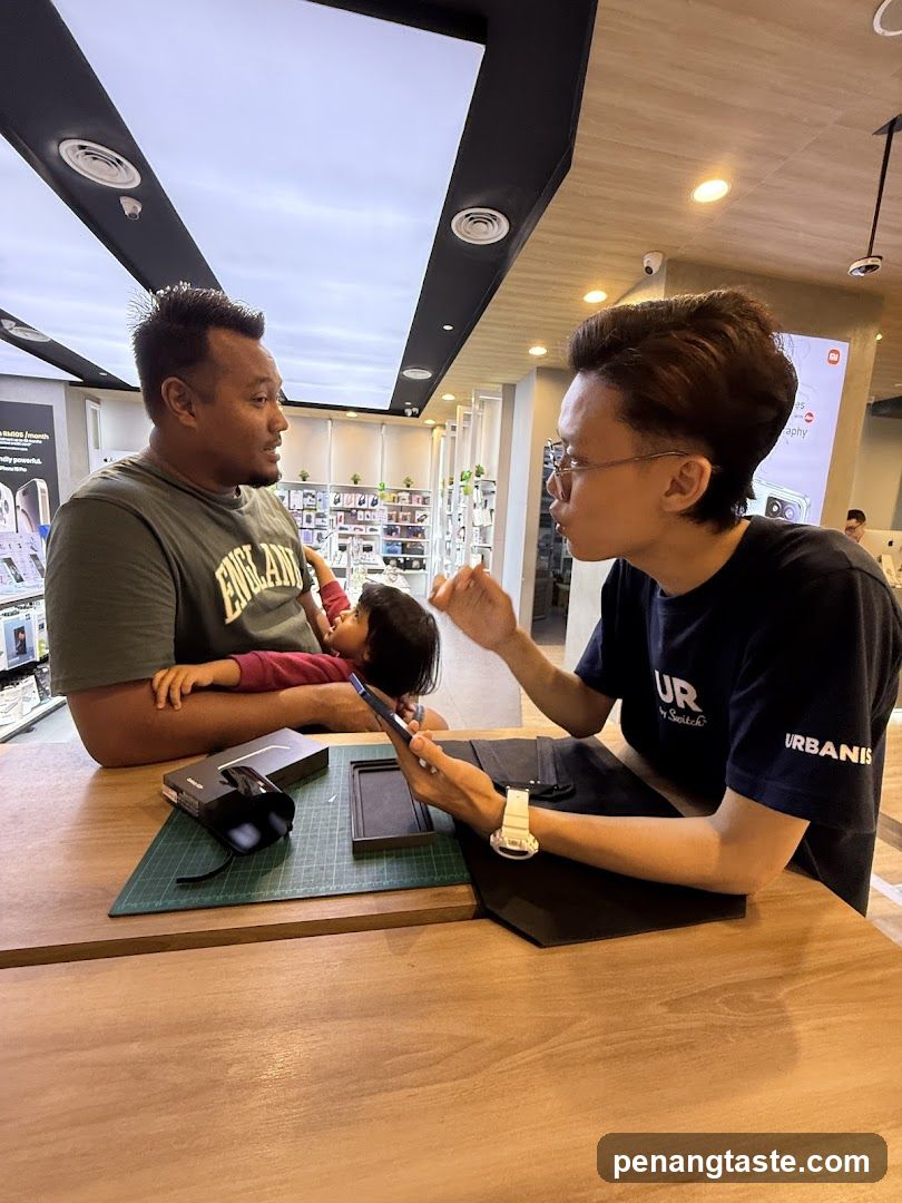Customer Consultation in Electronics Store