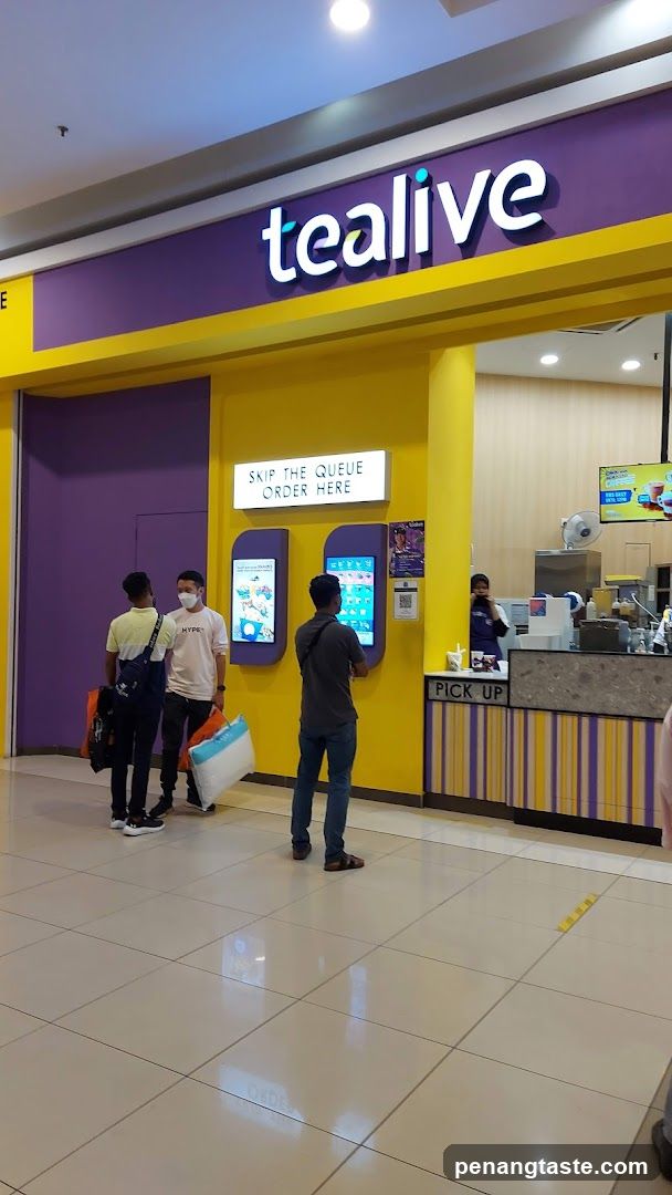 Tealive Store Interior