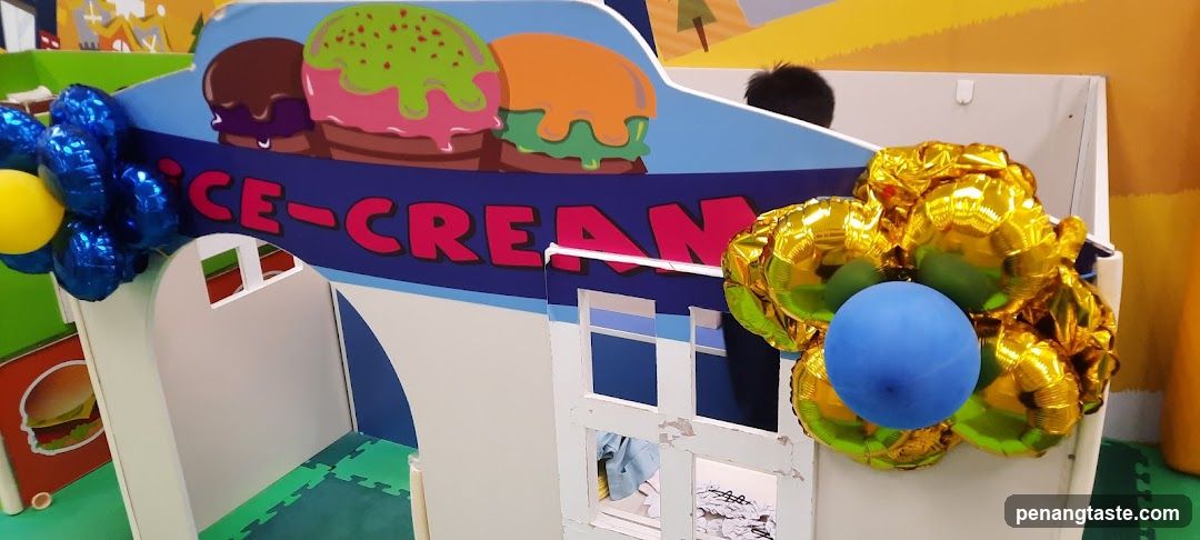 Ice Cream Shop Decor