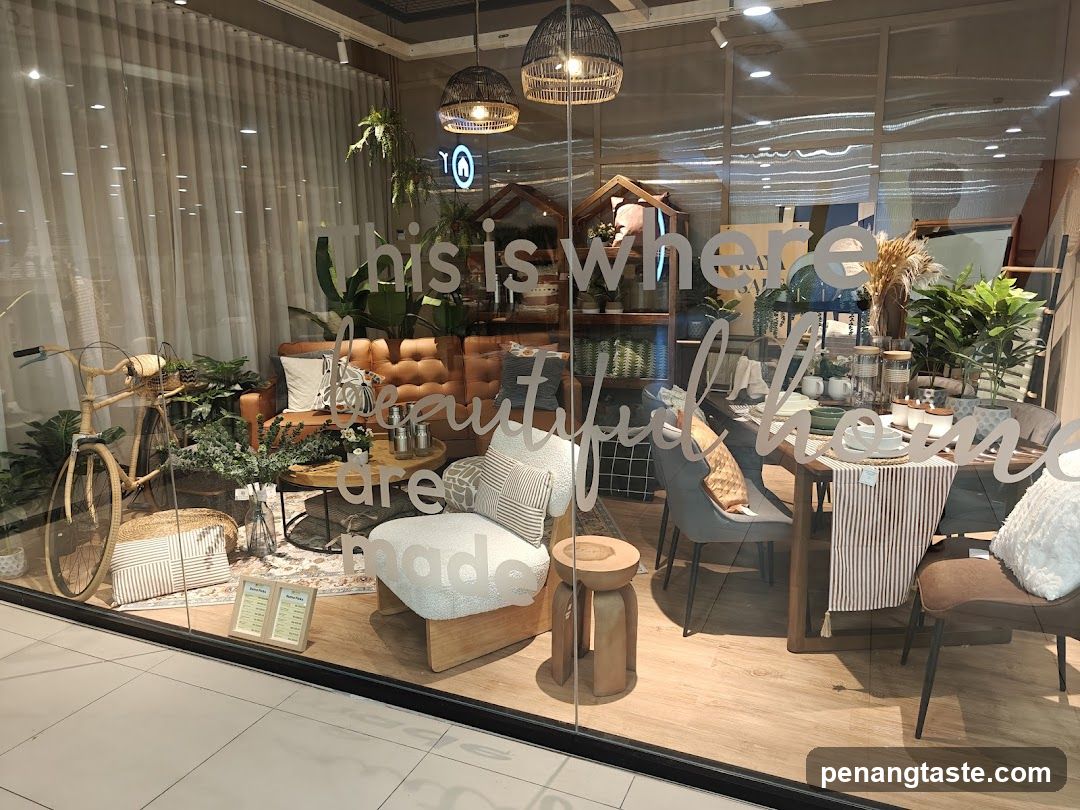 Home Decor Store Interior View